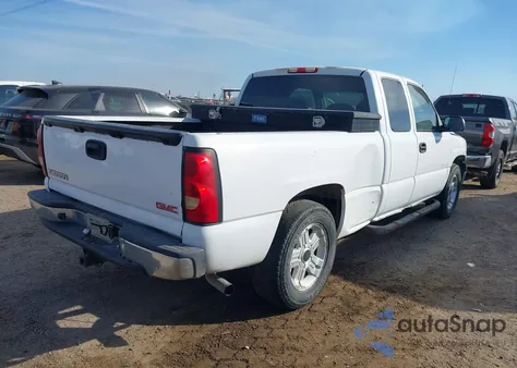 2006 GMC Sierra 1500 Sl z USA, uszkodzony, nr VIN 2GTEC19V961107899